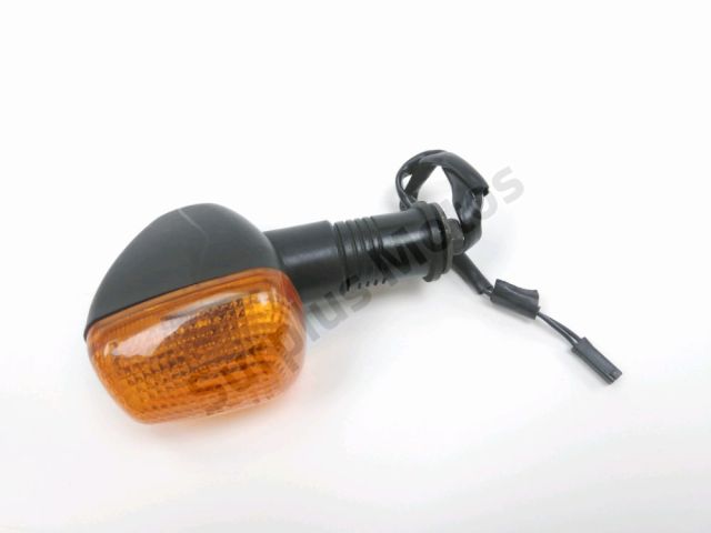 Clignotant arriere g occasion SUZUKI XF 650 FREEWIND 1998