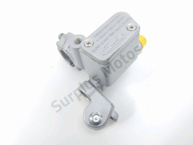 Maitre cylindre frein av complet occasion RIEJU RR 2005