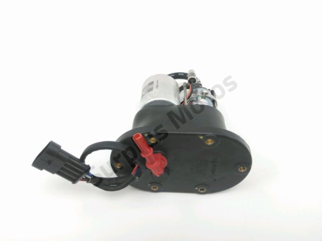 Pompe a essence occasion APRILIA RSV4 2013