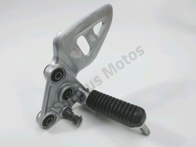 Platine avant droite complete occasion SUZUKI GSXR 1300 HAYABUSA 1999