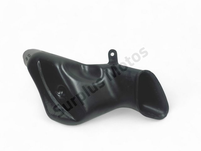 Conduit air droit occasion SUZUKI GSXR 1300 HAYABUSA 1999