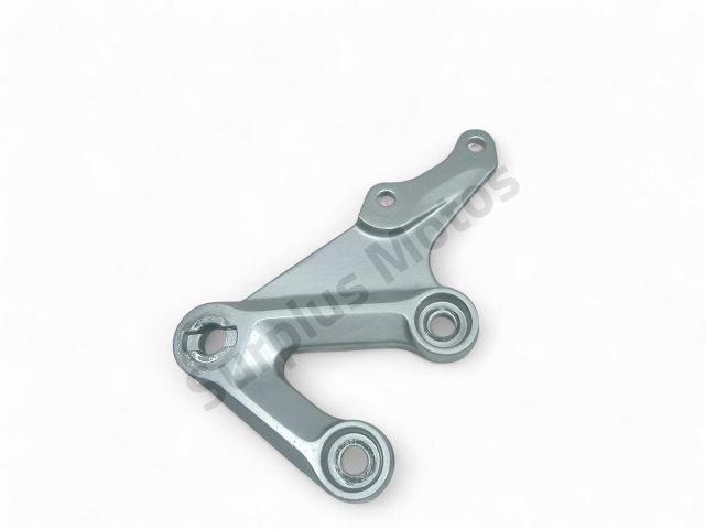 Platine avant droite occasion SUZUKI GSXR 750 2004