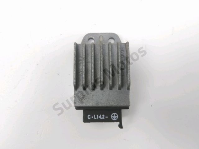 Regulateur de tension occasion PEUGEOT XP6 2007