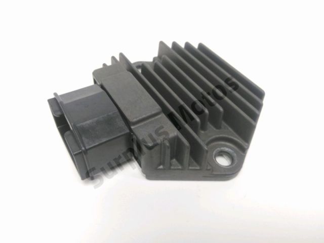 Regulateur de tension occasion HONDA CBR 1100 XX 1998
