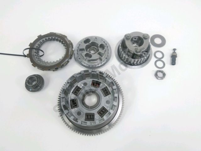 Embrayage complet occasion TRIUMPH STREET TWIN 2019