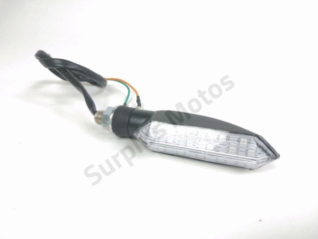 Clignotant avant g occasion URBET GADIRO 2023