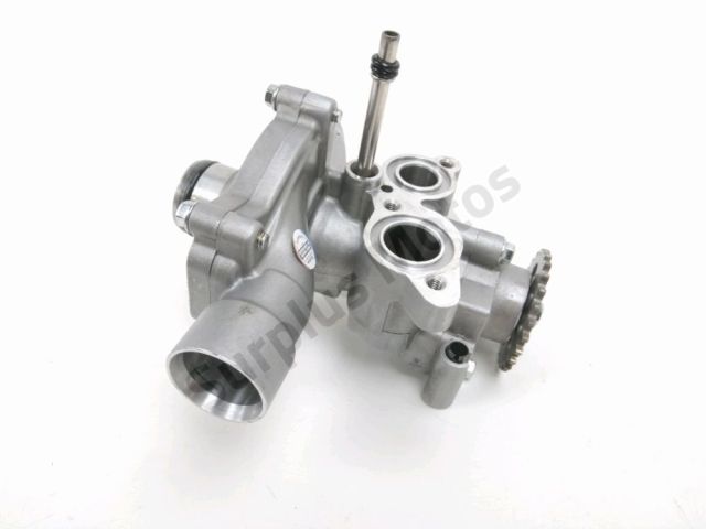 Pompe a huile occasion TRIUMPH TRIDENT 2022