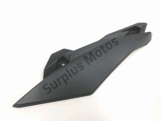 Cache lateral gauche occasion SUZUKI V-STROM DE 2023