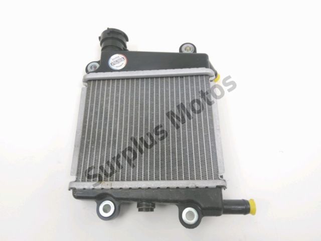Radiateur eau occasion YAMAHA GPD NMAX 2024