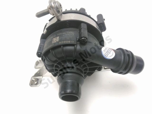 Pompe a eau occasion BMW CE 04 2022
