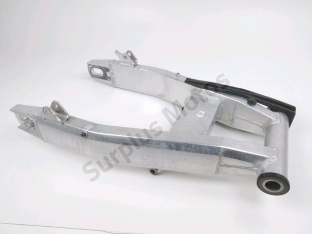 Bras oscillant complet occasion SUZUKI GSX 1400 2001