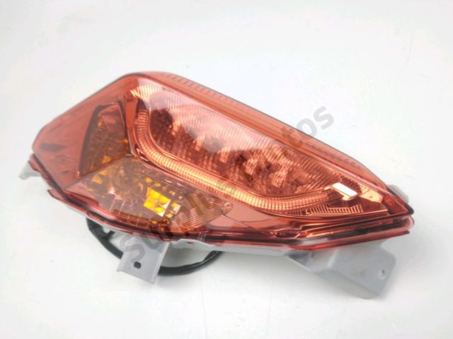 Feu arriere gauche occasion YAMAHA CZD 300 X-MAX 2022
