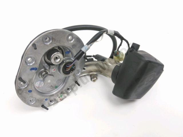 Pompe a essence occasion TRIUMPH BONNEVILLE T 100  2020