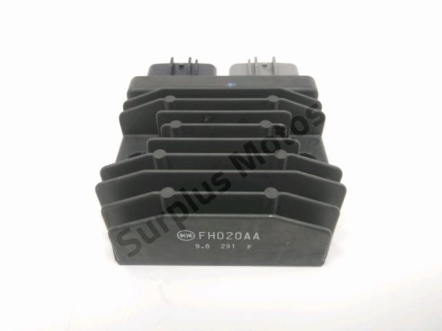 Regulateur de tension occasion TRIUMPH BONNEVILLE T 100  2020