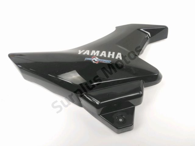 Cache lateral droit occasion YAMAHA YBR 125 2012