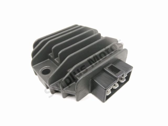 Regulateur de tension occasion APRILIA ATLANTIC 2005