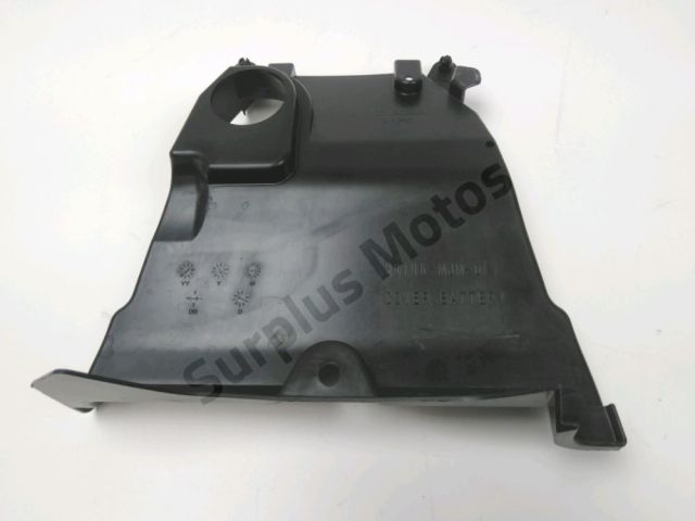 Cache sous selle occasion HONDA VFR 800 2015