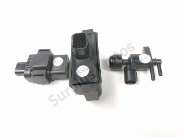 Relais boitier electrique occasion HONDA VFR 800 2015