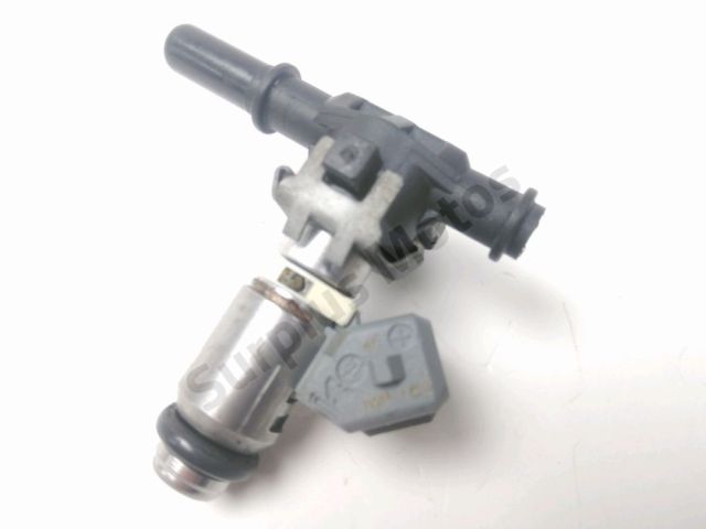 Injecteur occasion PIAGGIO X10 350 2015