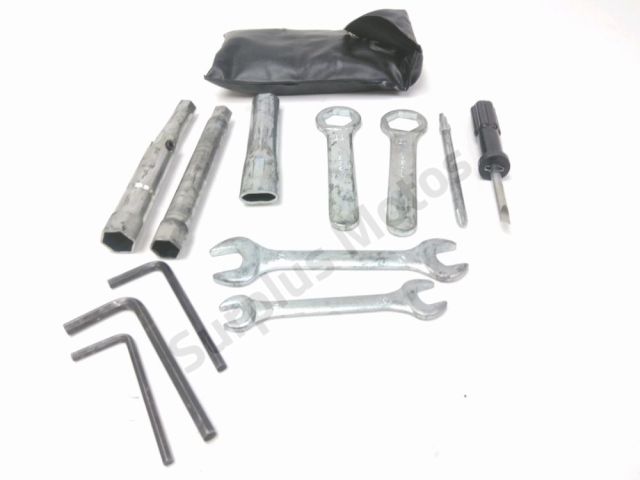Trousse outil occasion SUZUKI DL 650 V-STROM 2008