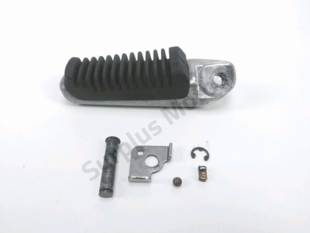 Repose pieds arriere droit occasion SUZUKI DL 1000 V-STROM 2002