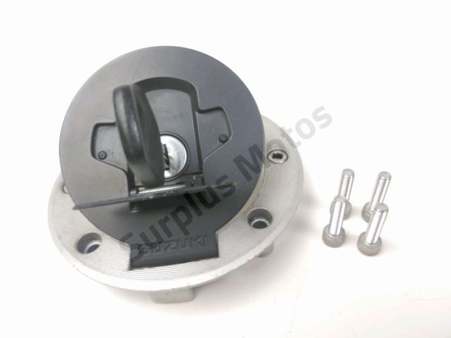 Bouchon de reservoir occasion SUZUKI GSF 1200 BANDIT 2004