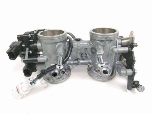 Corps d'injection droit occasion KAWASAKI Z 650 2018