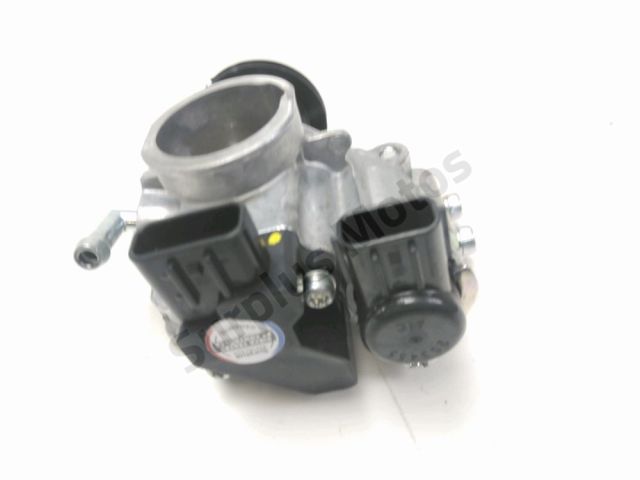 Corps d'injection droit occasion YAMAHA GPD NMAX 2024