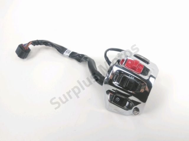 Commodo droit occasion PIAGGIO VESPA 300 GTS HPE 2023