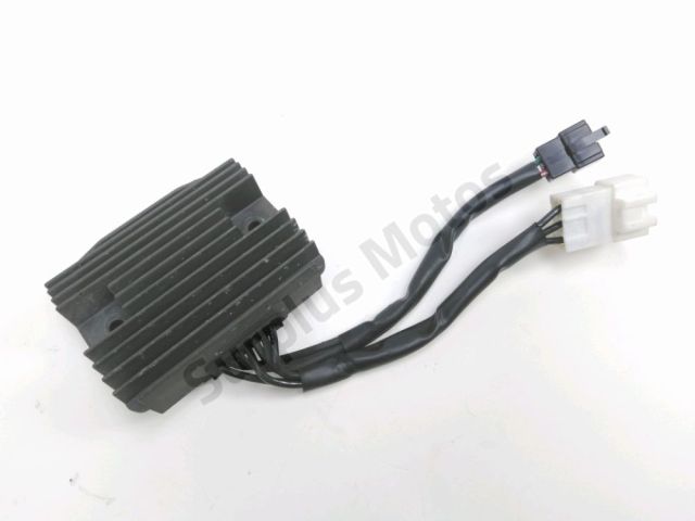 Regulateur de tension occasion MOTO GUZZI V7 2020