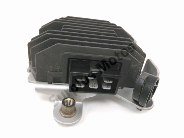 Regulateur de tension occasion YAMAHA FZ6 600 N 2004