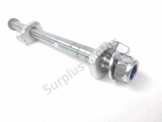 Axe de roue arriere occasion RIEJU RS3 2016