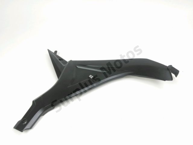 Habillage de cadre droit occasion SUZUKI GSX-S 125 2024