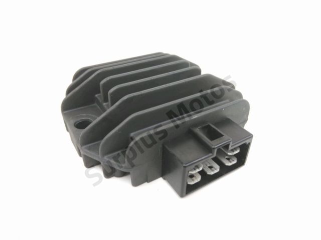Regulateur de tension occasion YAMAHA YBR 125 C 2008
