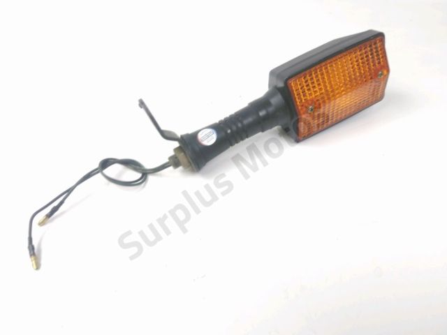 Clignotant arriere d occasion YAMAHA SR 125 1992
