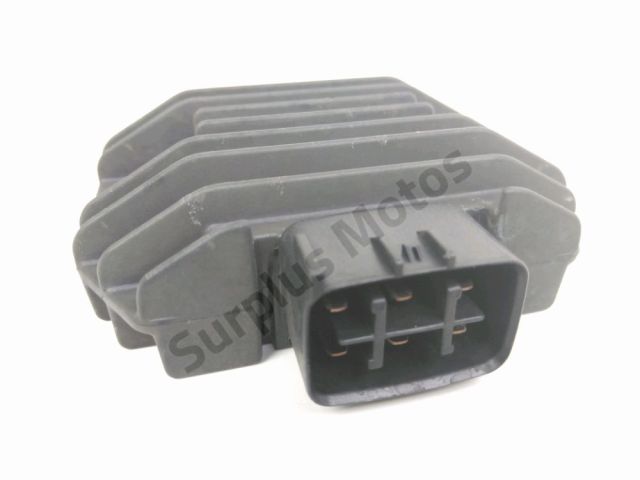 Regulateur de tension occasion YAMAHA YP 125 X-MAX 2009