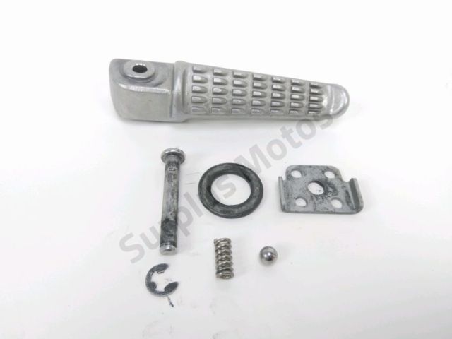 Repose pieds arriere droit occasion KAWASAKI NINJA 2024