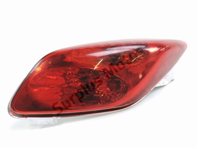Feu arriere gauche occasion YAMAHA YP 125 X-MAX 2009