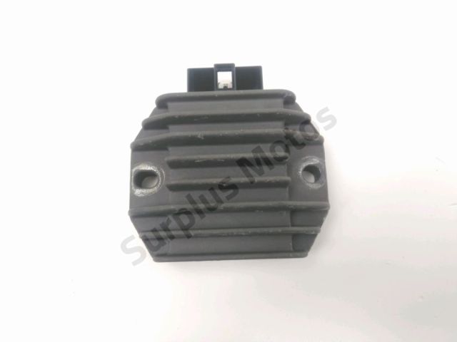 Regulateur de tension occasion YAMAHA YBR 125 2014