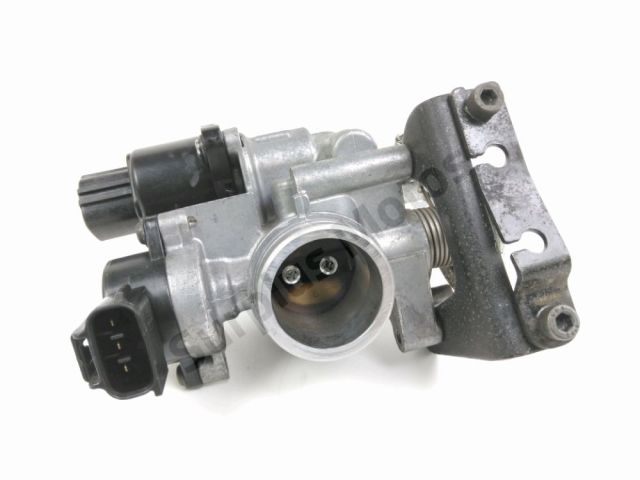 Corps d'injection droit occasion YAMAHA YP 125 X-MAX 2011