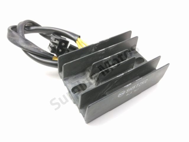 Regulateur de tension occasion BMW G 450 X 2010