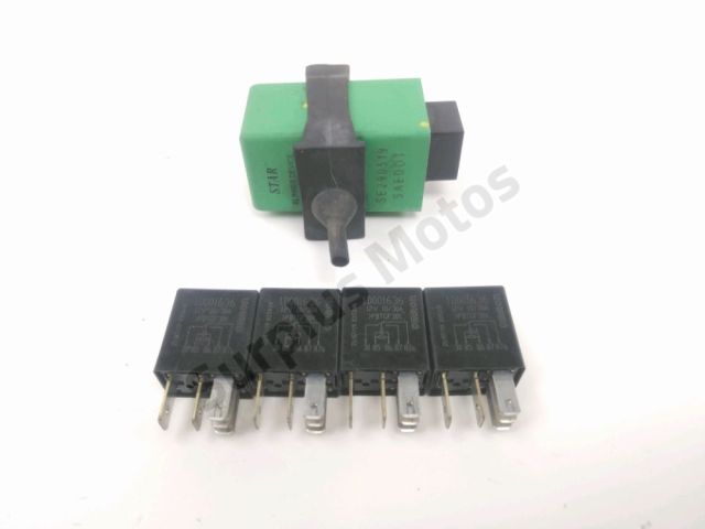 Relais boitier electrique occasion PIAGGIO MP3 300 HPE 2019