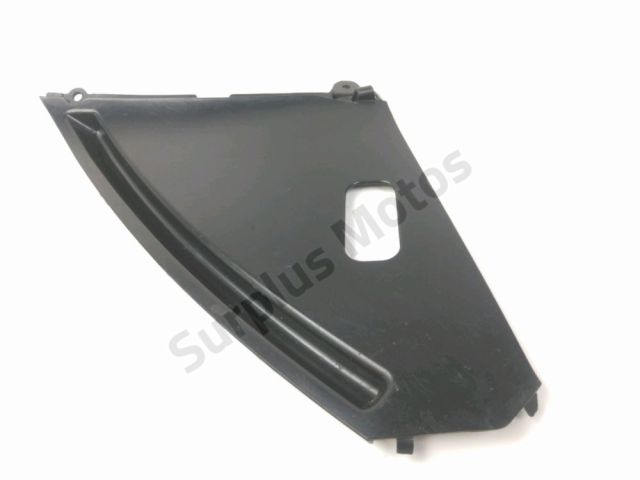 Sous face de carenage droit occasion SUZUKI GSXR 1340 HAYABUSA 2010