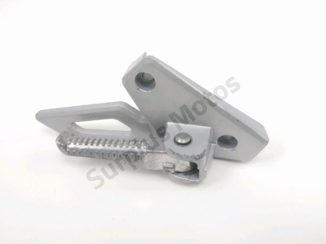 Platine et repose pieds arriere droit occasion PEUGEOT SPEEDFIGHT 2010