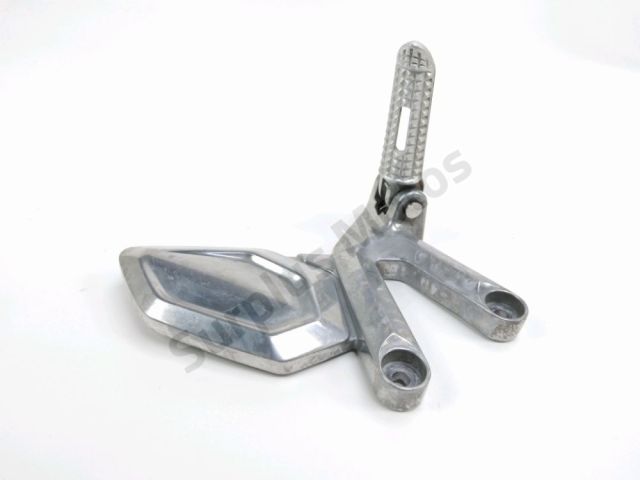 Platine avant droite occasion TRIUMPH TRIDENT 2021