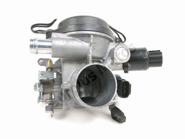 Corps d'injection droit occasion MBK EVOLIS 400 2014