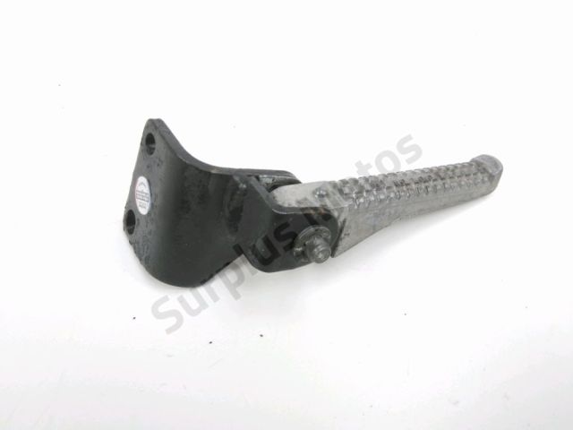 Platine et repose pieds arriere droit occasion PIAGGIO NRG 50 2005