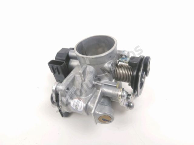 Corps d'injection droit occasion YAMAHA MWD 300 TRICITY 2023