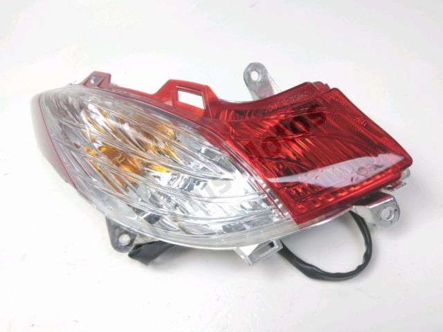 Feu arriere droit occasion HONDA FES 125 S-WING 2007