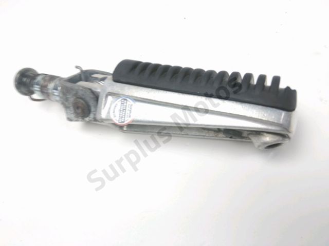 Repose pieds avant droit occasion YAMAHA FZS 600 FAZER 1999